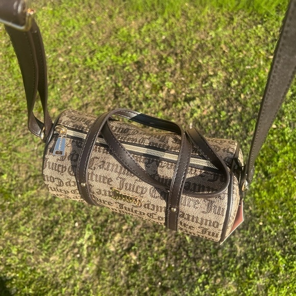 Brown JUICY COUTURE barrel purse , NWT - Picture 4 of 13